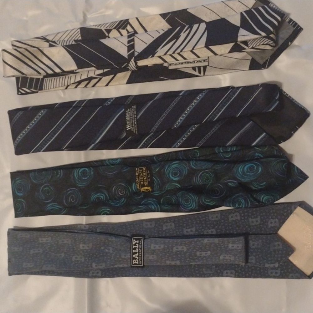 4 dress ties